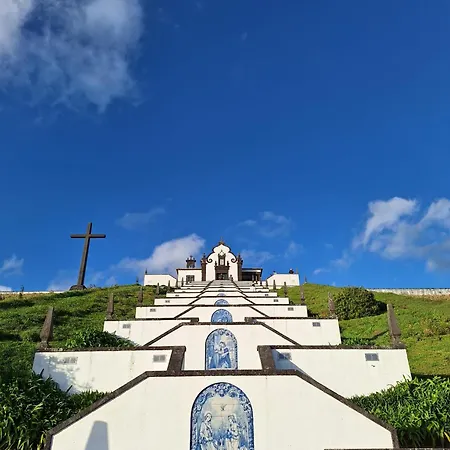Caminhos Nos Levam Pela Ilha Apartmán