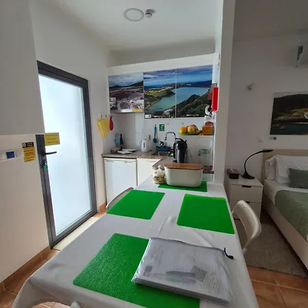 Caminhos Nos Levam Pela Ilha Appartement